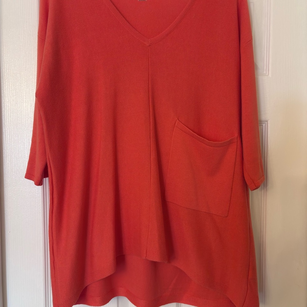 Renuar V-Neck Tunic in Bold Orange